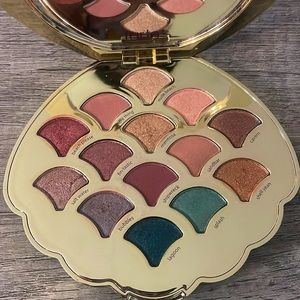 Tarte Be a Mermaid & Make Waves palette